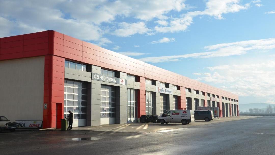 Oto Sanatkarlar Sitesi